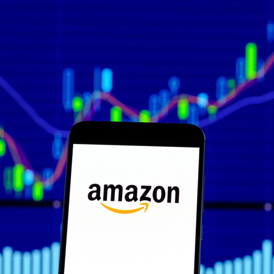 Image of Here are the details about the most recent Amazon stock split and the historical performance of previous Amazon stock splits. 