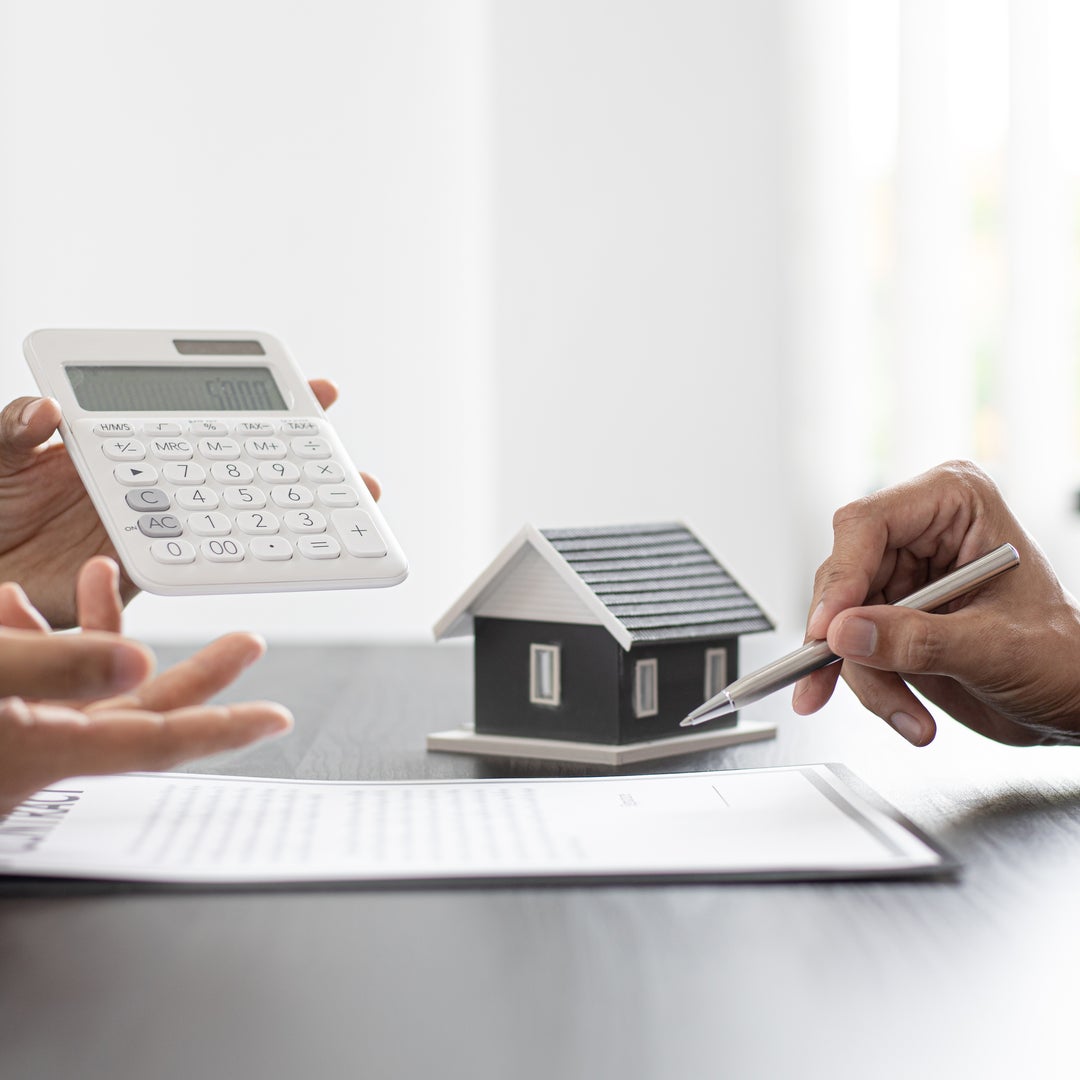 Image of Here are some tips on how you can retire early using real estate investments as your passive income. 